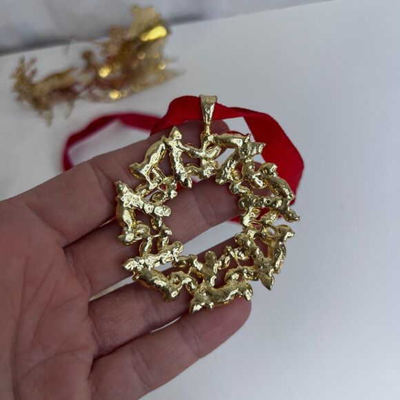 Gold Toned Christmas Ornament LOT of 7 Angels White House Sleigh Horse Wreaths - Picture 6 of 9